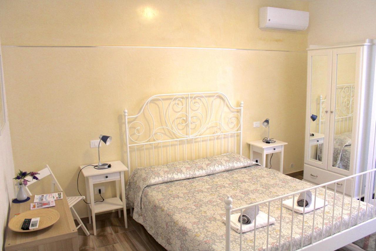 B&B Mare Di Ricordi Camera San Foca Eksteriør billede